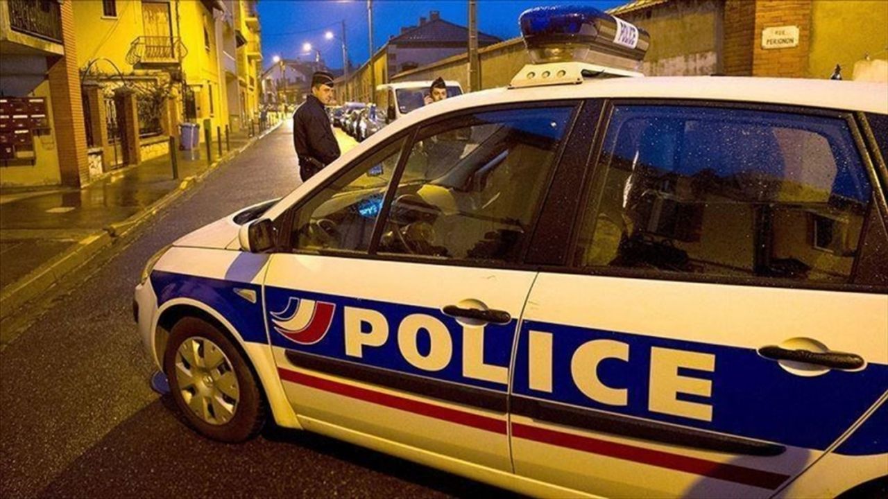 Fransa'da  DİTİB'e Bağlı Camiye İslamofobik Saldırı