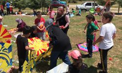 Burdur'da Uçurtma Şenliğinde Çocuklar Eğlendi