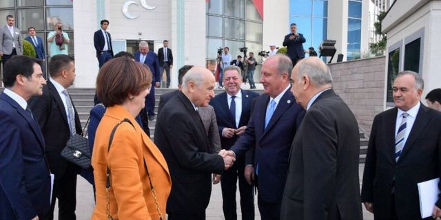 BAHÇELİ VE İNCE BİR ARAYA GELDİ!