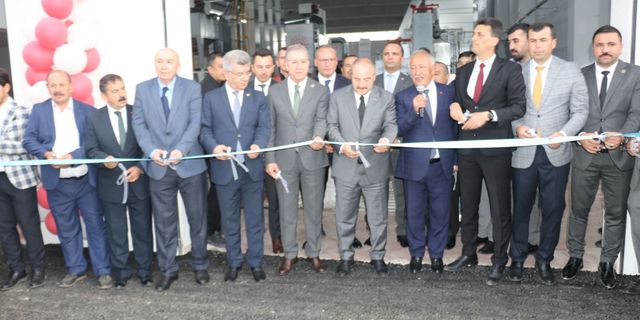 CUMHUR İTTİFAKI ÇAĞLAYANCERİT CEVİZ FESTİVALİNDE TEK YÜREK!